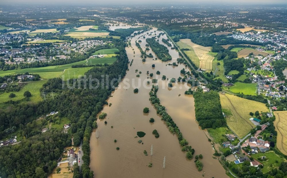 Luftaufnahme Hattingen - Hochwasserschäden der Flutkatastrophe entlang der Ruhr in Hattingen im Bundesland Nordrhein-Westfalen, Deutschland