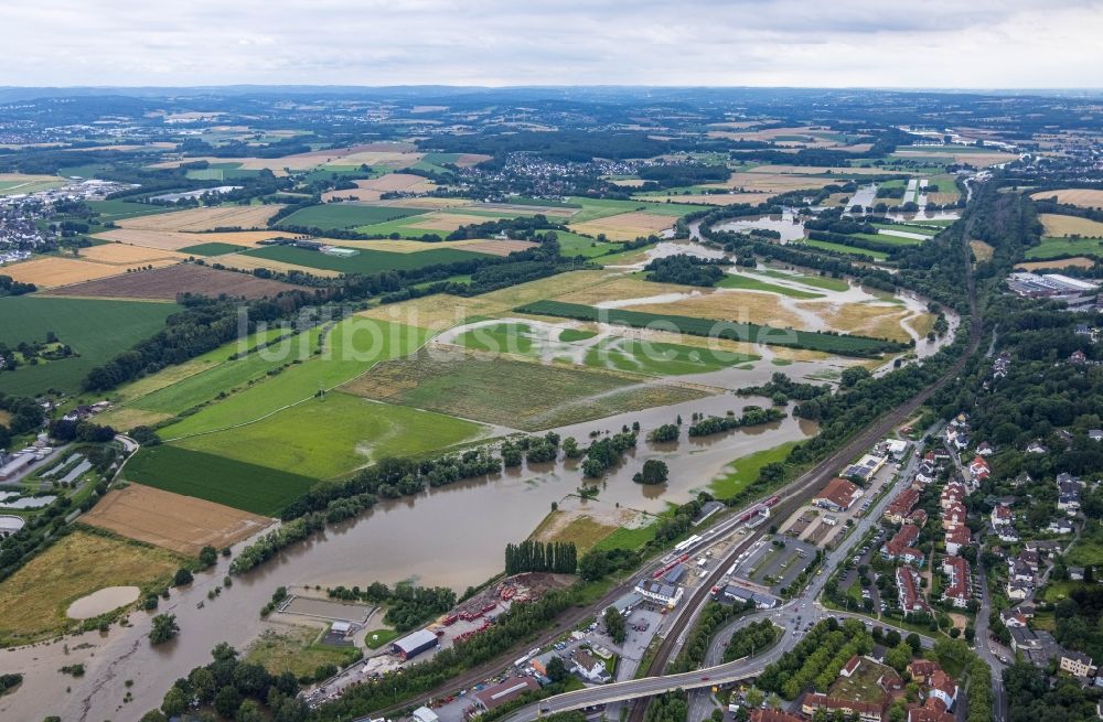 Luftaufnahme Fröndenberg/Ruhr - Hochwasserschäden der Flutkatastrophe in Fröndenberg/Ruhr im Bundesland Nordrhein-Westfalen, Deutschland