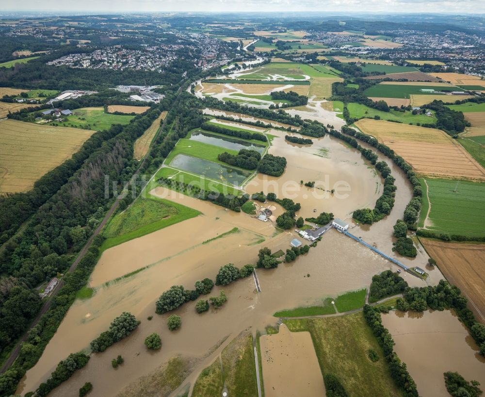 Luftaufnahme Fröndenberg/Ruhr - Hochwasserschäden der Flutkatastrophe in Fröndenberg/Ruhr im Bundesland Nordrhein-Westfalen, Deutschland