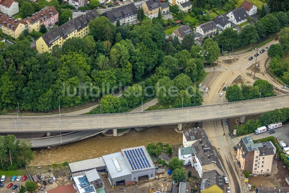 Hagen aus der Vogelperspektive: Hochwasserschäden der Flutkatastrophe am Verlauf von Ruhr und Volme in Hagen im Bundesland Nordrhein-Westfalen, Deutschland