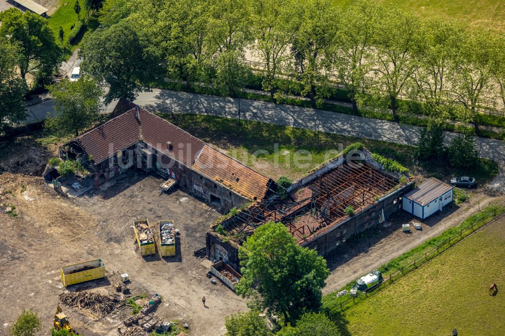 Luftbild Dortmund - Hof Schulte-Somborn - Ruine in Dortmund im Bundesland Nordrhein-Westfalen, Deutschland