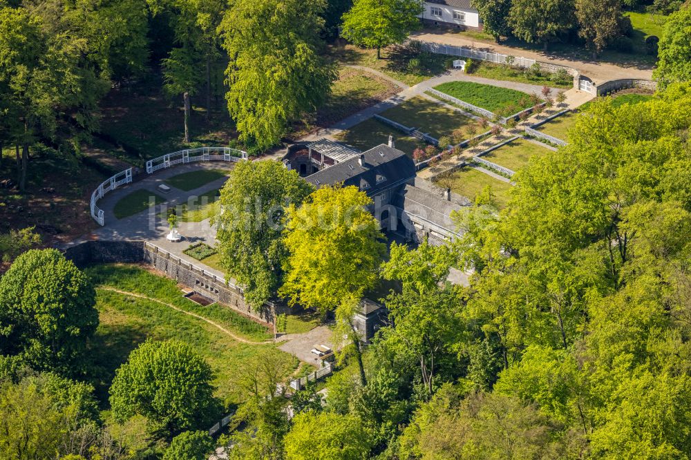 Hagen von oben - Hohenhof- Jugendstil- Villa des Osthaus Museums am Stirnband in Hagen im Bundesland Nordrhein-Westfalen