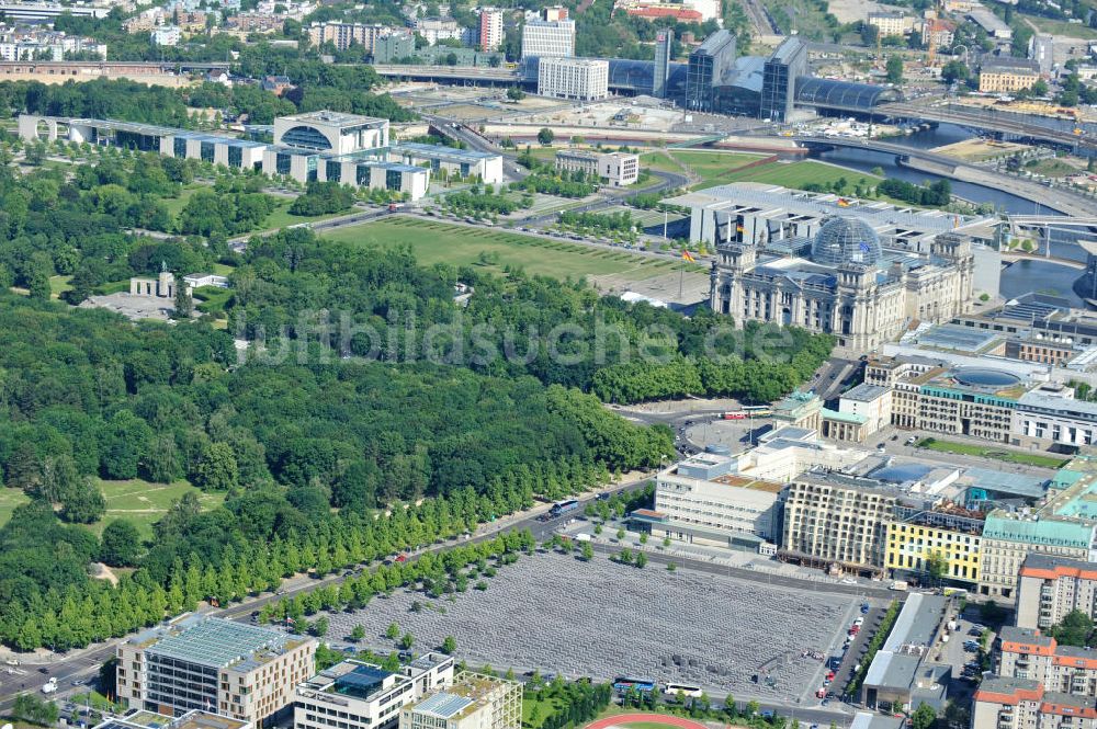 Luftaufnahme Berlin Mitte - Holocaust Mahnmal in Berlin Mitte