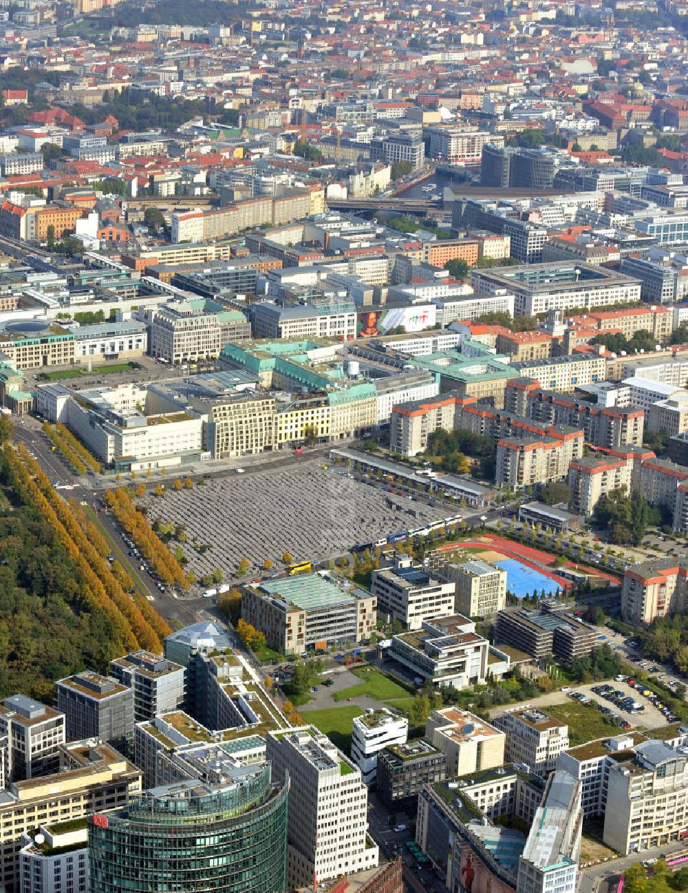 Berlin von oben - Holocaust Mahnmal in Berlin Mitte