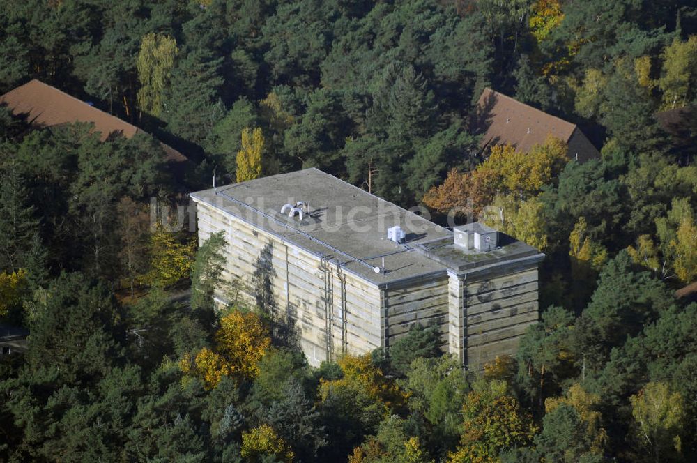 Luftaufnahme Berlin - Holzblockhaus Am Großen Wannsee in Berlin