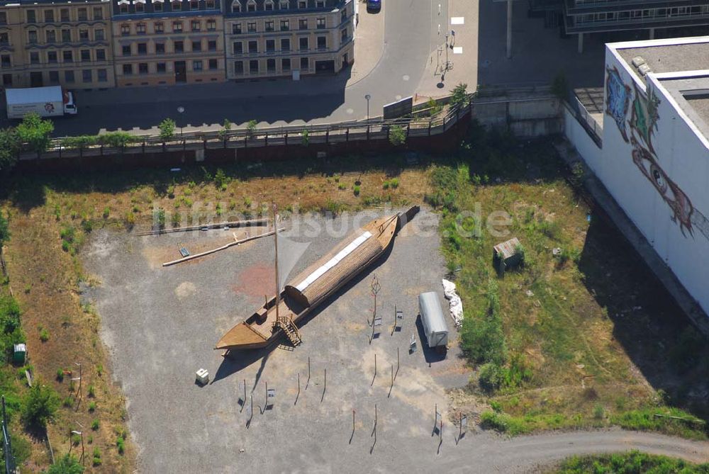 Halle/Saale von oben - Holzschiff der Innenstadt von Halle/Saale