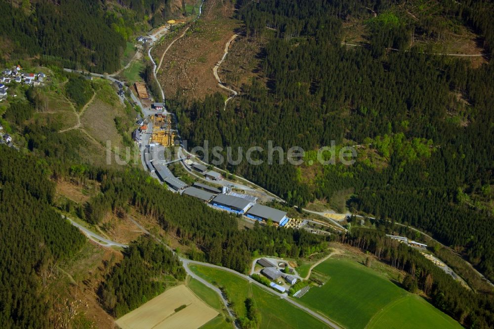 Schwarzenbach am Wald aus der Vogelperspektive: Holzwerke Heinrich Ströhla in Schwarzenbach am Wald im Bundesland Bayern, Deutschland