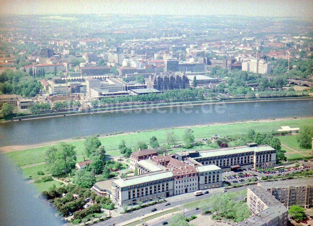 Dresden / Sachs. von oben - Hotel Bellevue Dresden in der Großen Meißner Straße 15 in 01097 DRESDEN.