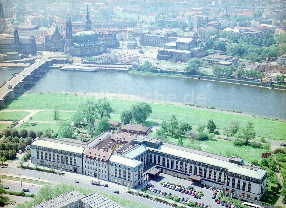 Dresden / Sachs. aus der Vogelperspektive: Hotel Bellevue Dresden in der Großen Meißner Straße 15 in 01097 DRESDEN.