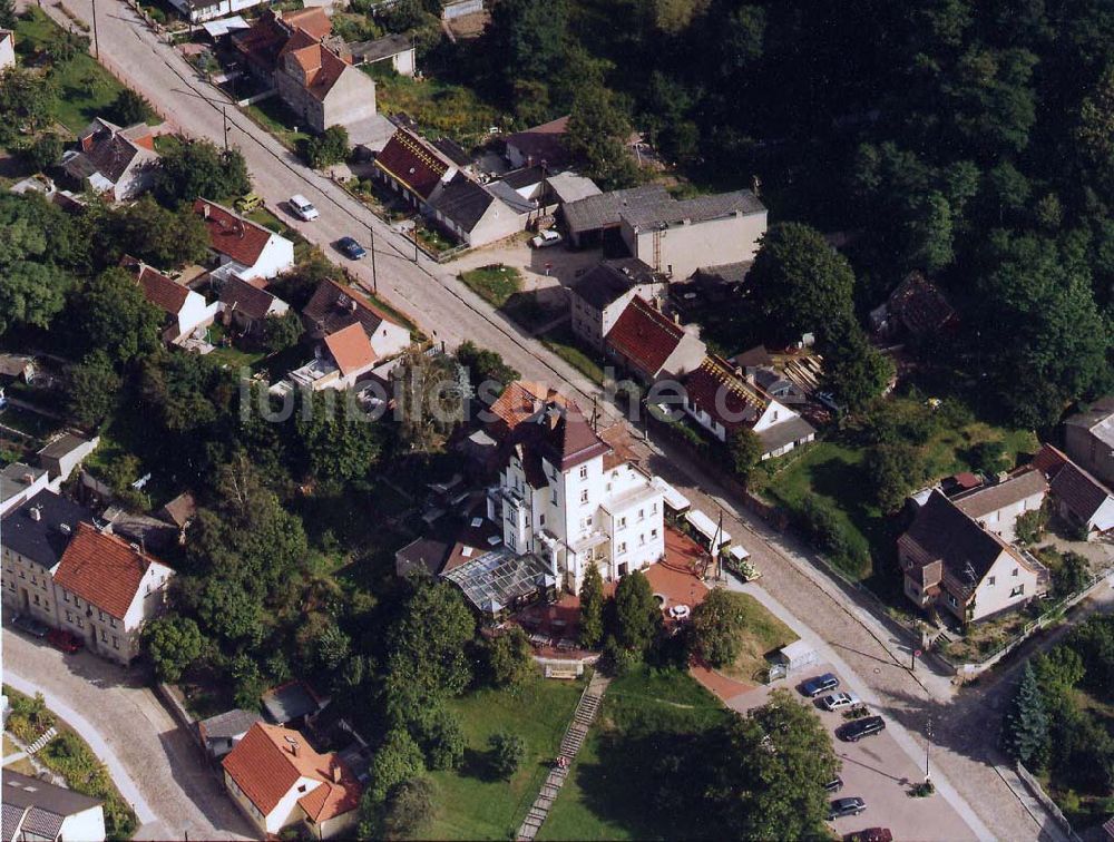 Buckow / Märkische Schweiz von oben - Hotel Bergfried in Buckow / Märkische Schweiz