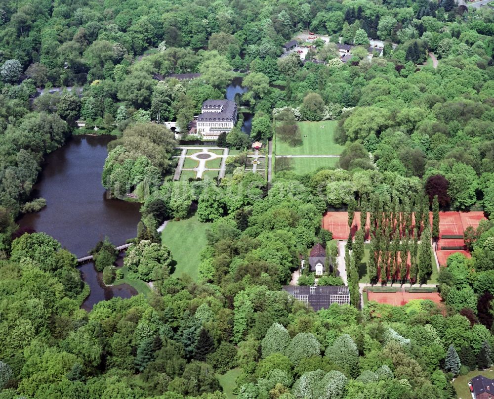 Gelsenkirchen von oben - Hotel Schloss Berge in Gelsenkirchen im Bundesland Nordrhein-Westfalen