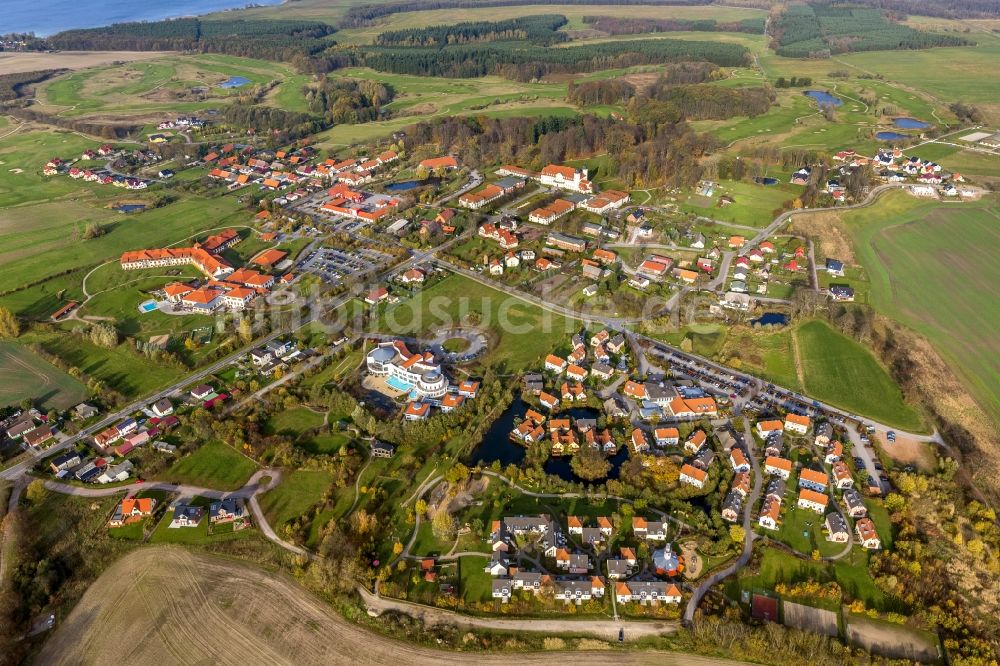 Luftbild Göhren-Lebbin - Hotel Schloss Fleesensee in Göhren-Lebbin im Bundesland Mecklenburg-Vorpommern