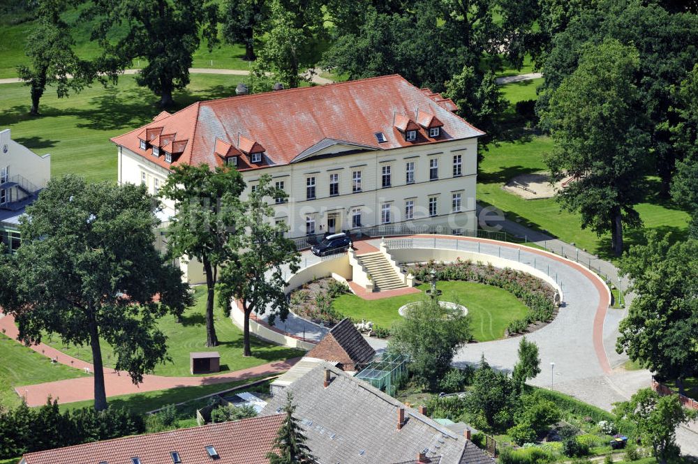 Teschow aus der Vogelperspektive: Hotel Schloss Teschow in Teschow, Mecklenburg-Vorpommern