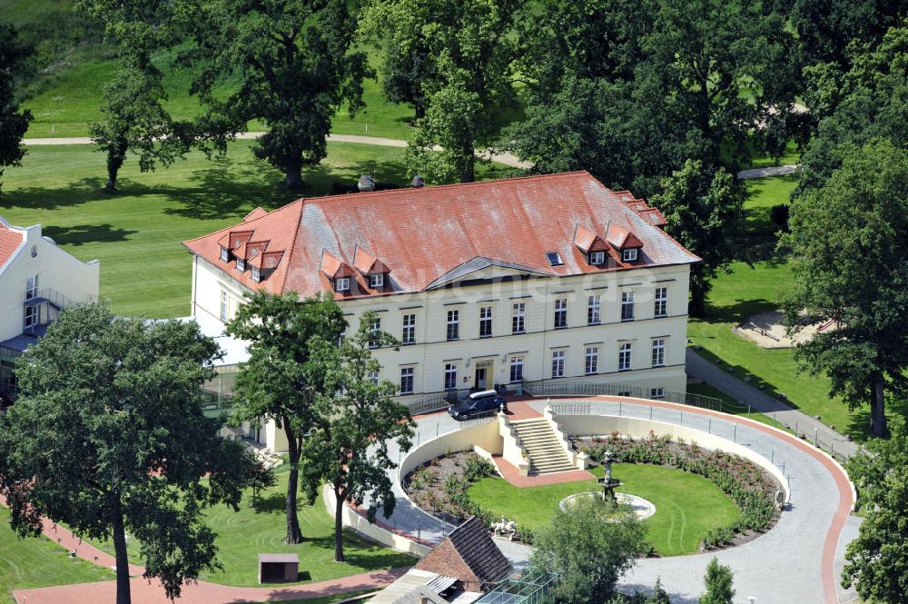 Luftbild Teschow - Hotel Schloss Teschow in Teschow, Mecklenburg-Vorpommern