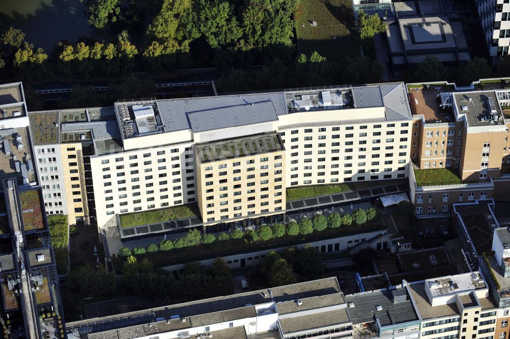 Berlin aus der Vogelperspektive: Hotel Schweizer Hof in Berlin-Charlottenburg