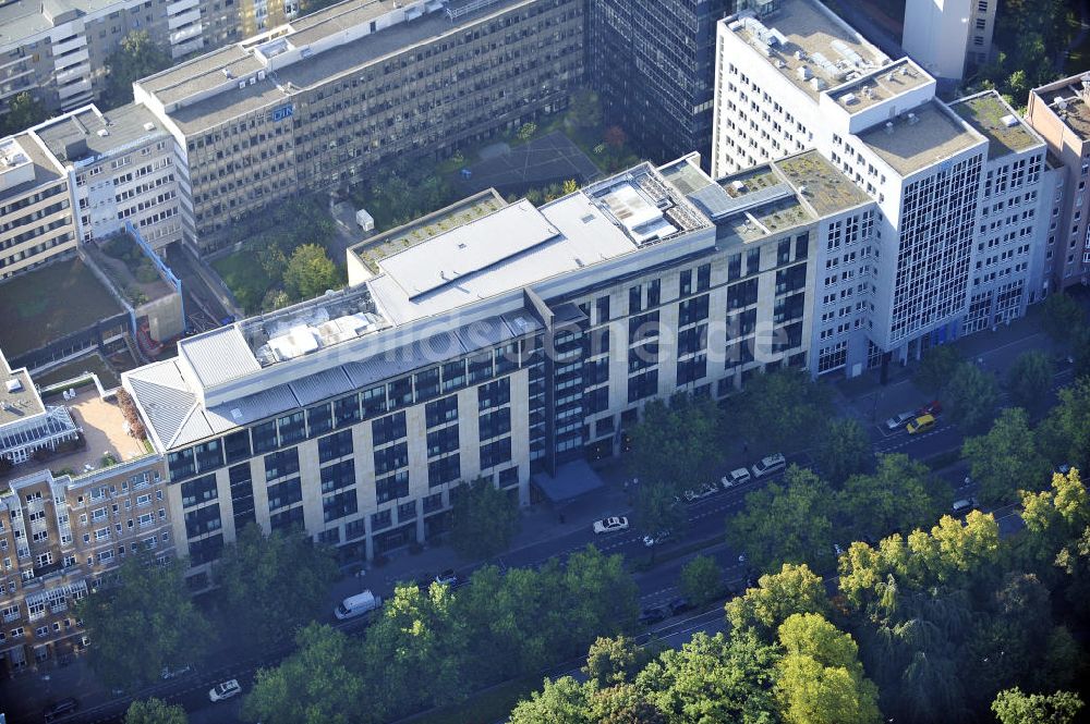 Berlin aus der Vogelperspektive: Hotel Schweizer Hof in Berlin-Charlottenburg