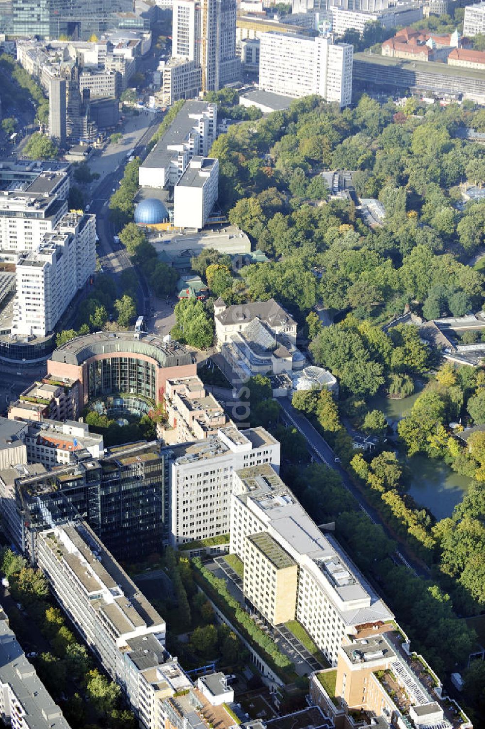 Berlin aus der Vogelperspektive: Hotel Schweizer Hof in Berlin-Charlottenburg