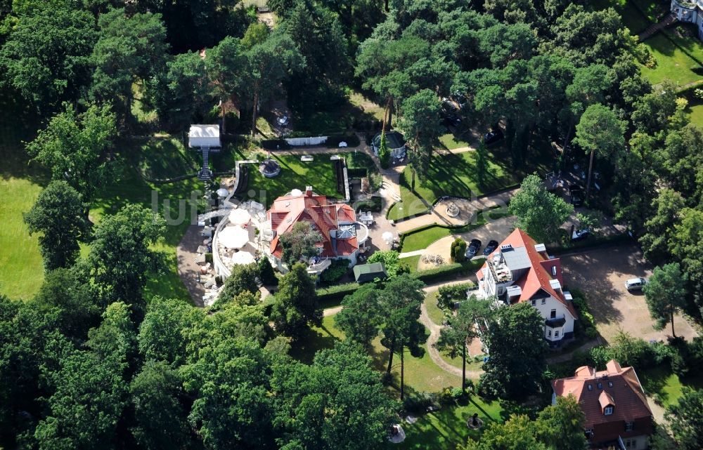 Bad Saarow aus der Vogelperspektive: Hotel 'Villa Contessa' am Schamützelsee