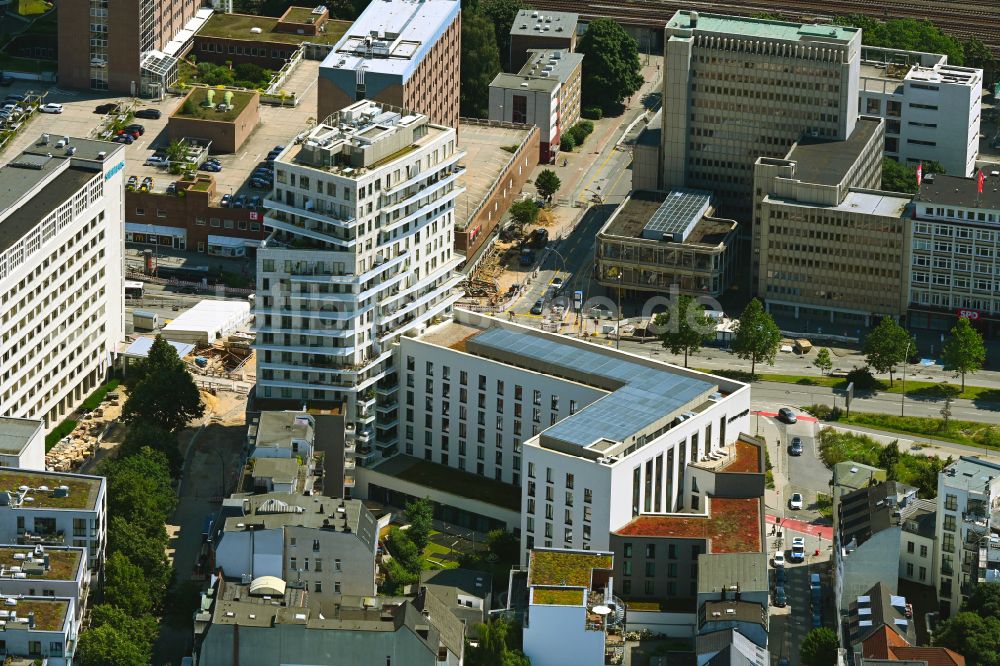 Luftaufnahme Hamburg - Hotelanlage Adenauerallee Ecke Lindenstraße im Ortsteil St. Georg in Hamburg, Deutschland