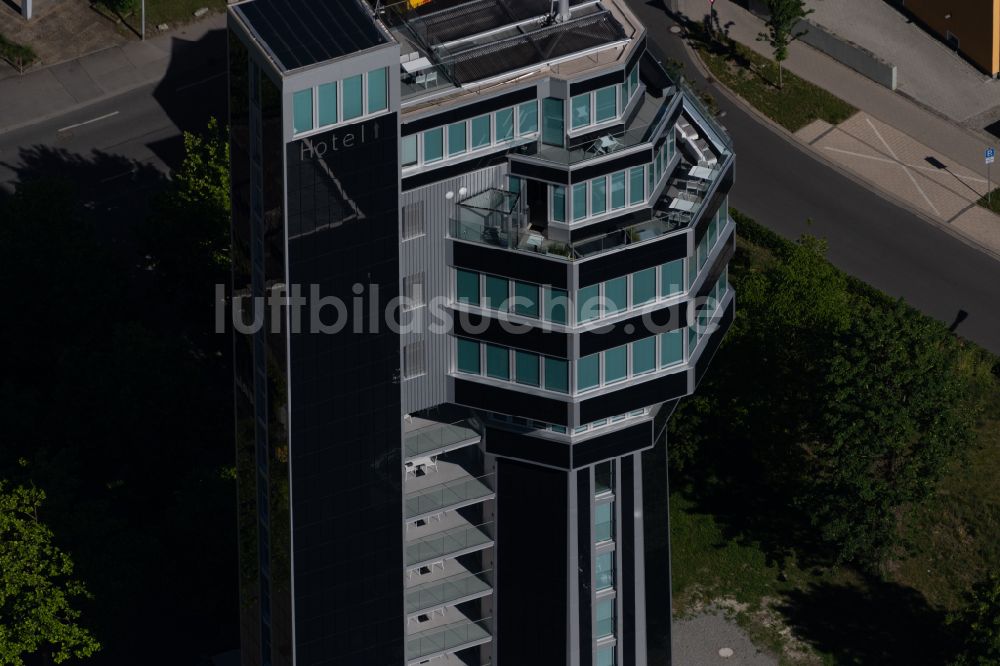 Radolfzell am Bodensee von oben - Hotelanlage Aquaturm in Radolfzell am Bodensee im Bundesland Baden-Württemberg, Deutschland