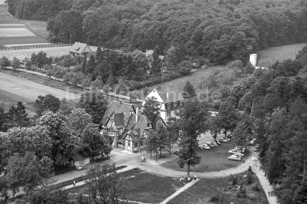 Luftaufnahme Esslingen am Neckar - Hotelanlage Jägerhaus iin Esslingen am Neckar im Bundesland Baden-Württemberg, Deutschland