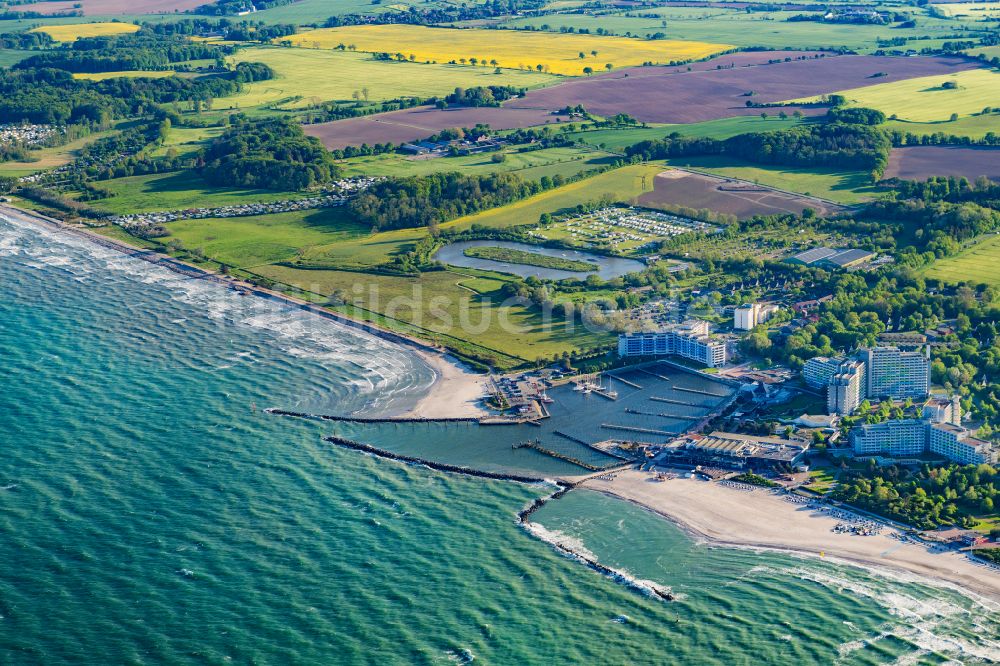 Ostseebad Damp von oben - Hotelanlage Ostseehotel Midgard in Ostseebad Damp im Bundesland Schleswig-Holstein, Deutschland