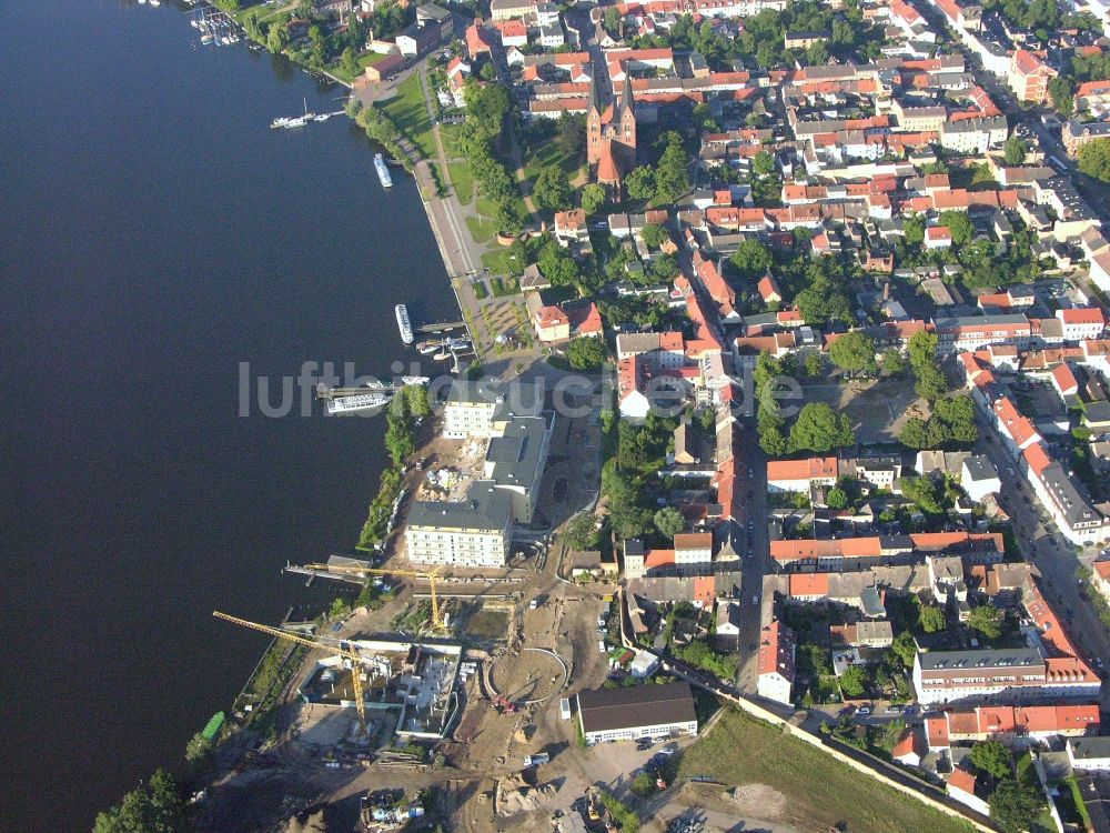 Neuruppin von oben - Hotelanlage Resort Mark Brandenburg in Neuruppin im Bundesland Brandenburg, Deutschland