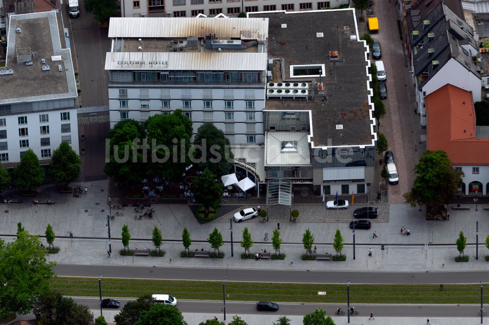 Luftaufnahme Freiburg im Breisgau - Hotelgebäude des Colombi Hotel in Freiburg im Breisgau im Bundesland Baden-Württemberg, Deutschland