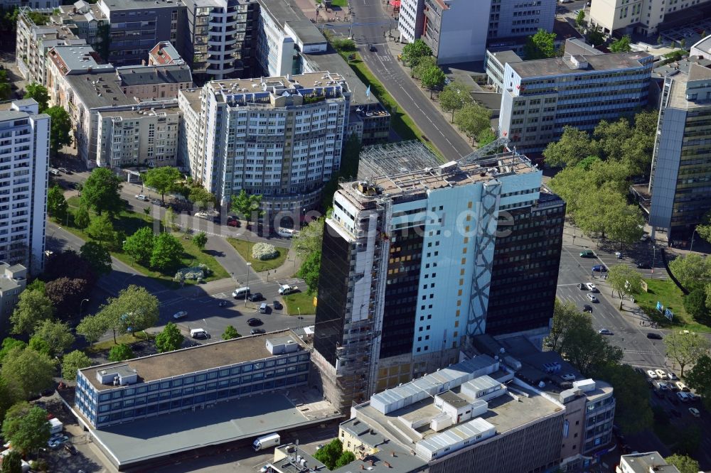 Luftbild Berlin - Hotelneubau Philips-Hochhaus durch die Rui Kette an der Kantstraße in Berlin Charlottenburg