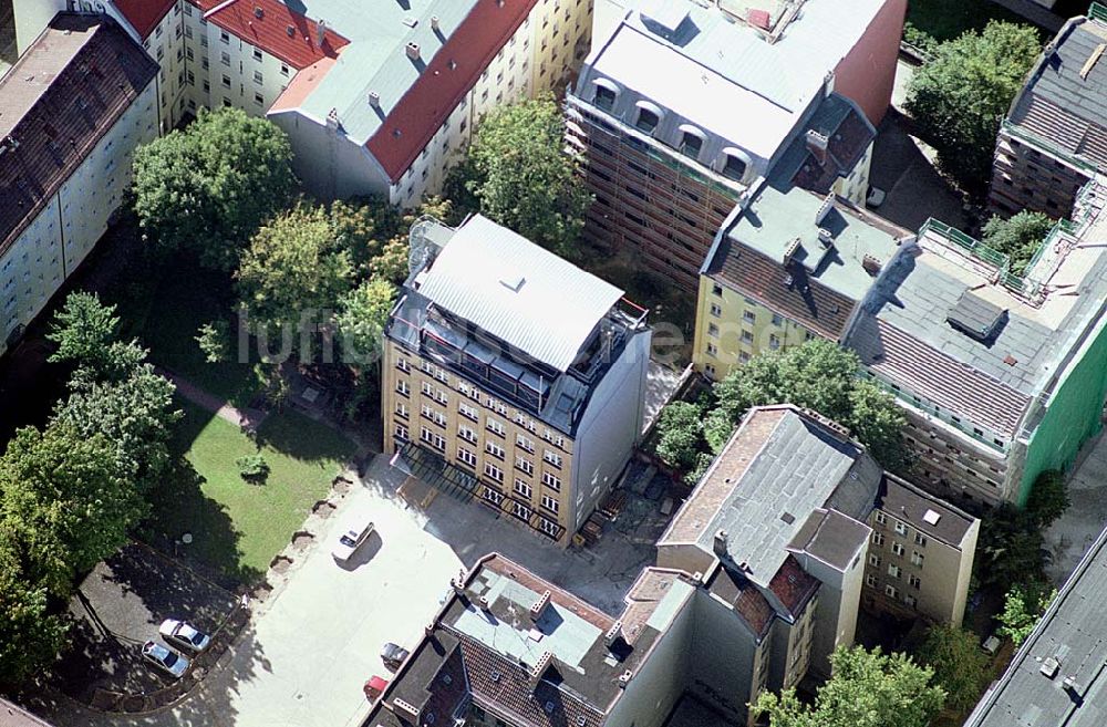 Berlin / Friedrichshain von oben - Hotelneubaukomplex der Betriebsgesellschaft Hotel New Berlin mbH an der Petersburger Str