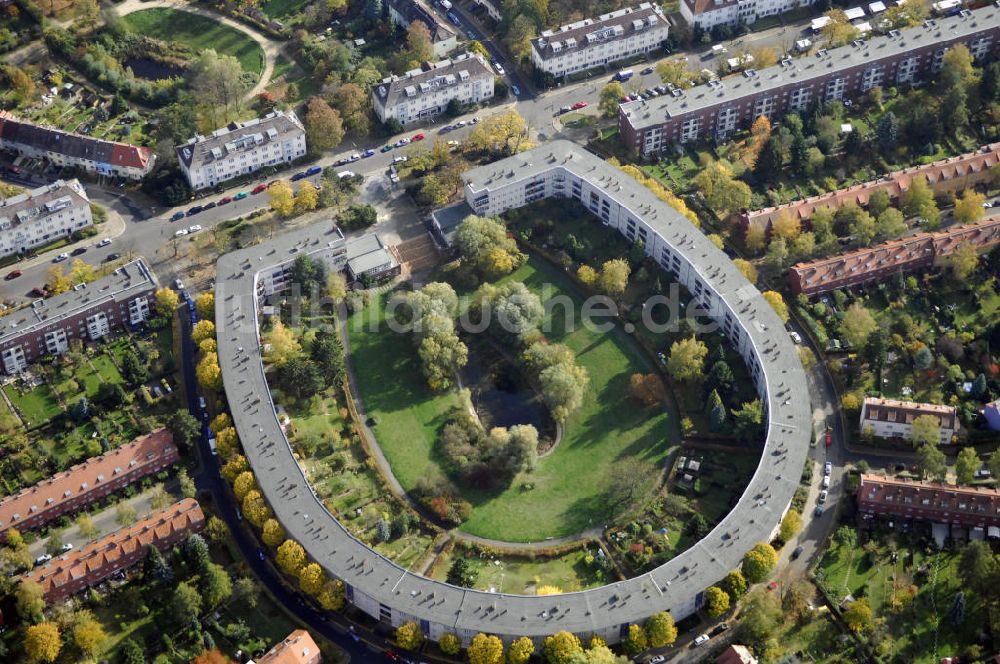 Luftbild Berlin - Hufeisensiedlung in Berlin Britz