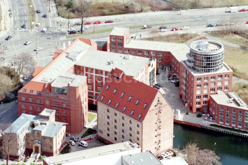 Luftaufnahme Berlin - 24.02.1995 Humboldt Mühle Berlin Tegel