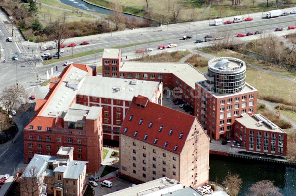 Luftbild Berlin - 24.02.1995 Humboldt Mühle Berlin Tegel