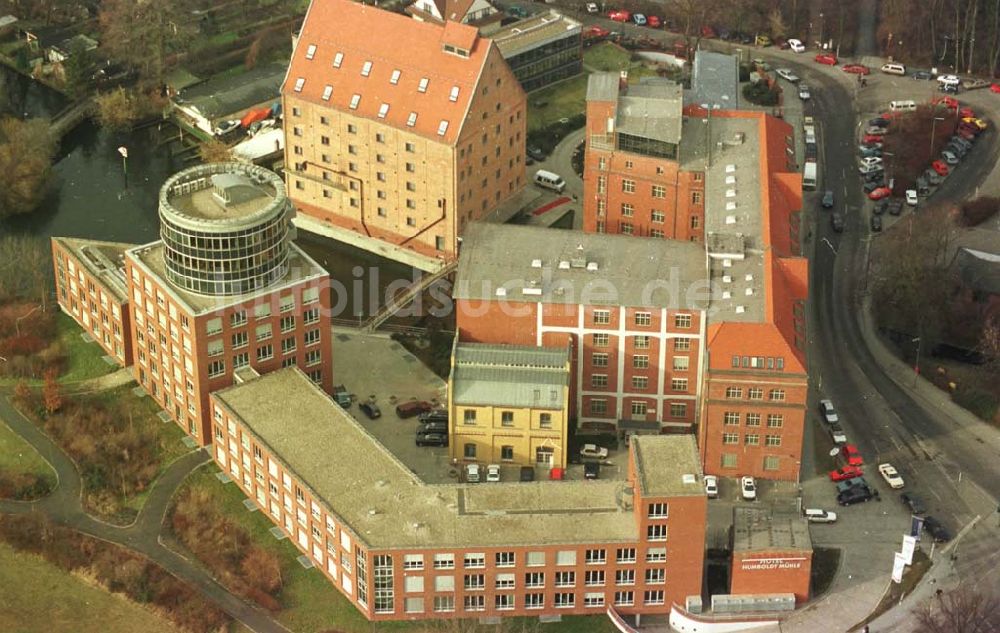 Luftaufnahme Berlin - 14.02.95 Humboldt-Mühle in Spandau