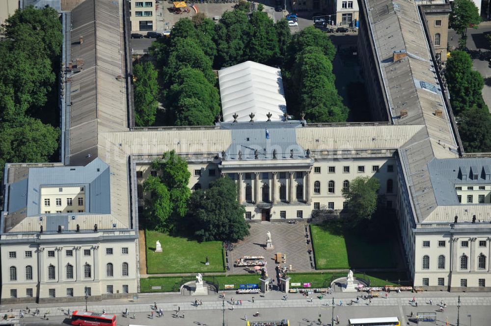 Luftaufnahme - Humboldt-Universität / Alma Mater Berolinensis in Berlin Mitte