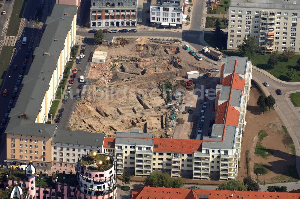 Luftaufnahme Magdeburg - Hundertwasserhaus und Ausgrabungen (Regierungstraße) in Magdeburg