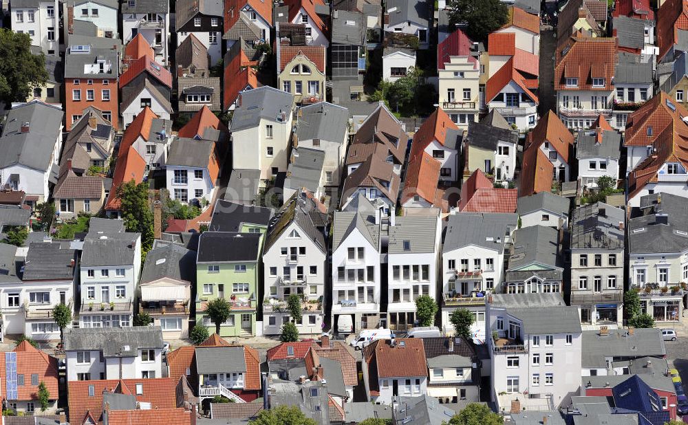 Luftaufnahme Rostock - Warnemünde - Häusermeer in Rostock, Mecklenburg-Vorpommern