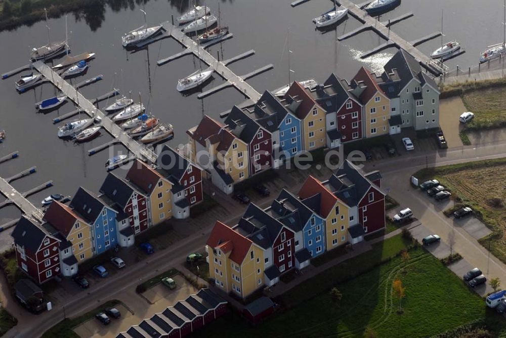 Luftaufnahme Greifswald - Häuserzeile am Ryck