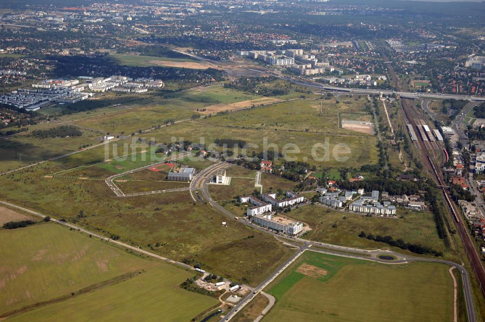 Schönefeld aus der Vogelperspektive: HVB Projekt GmbH Gewerbe- und Wohngebiet Roncasa