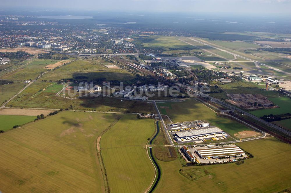 Luftaufnahme Schönefeld - HVB Projekt GmbH Gewerbe- und Wohngebiet Roncasa