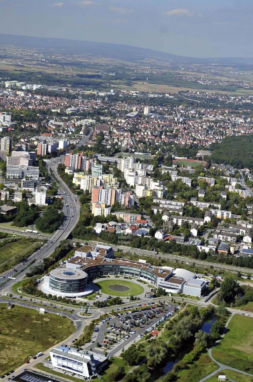 Luftaufnahme Rüsselsheim - Hyundai Motor Rüsselsheim