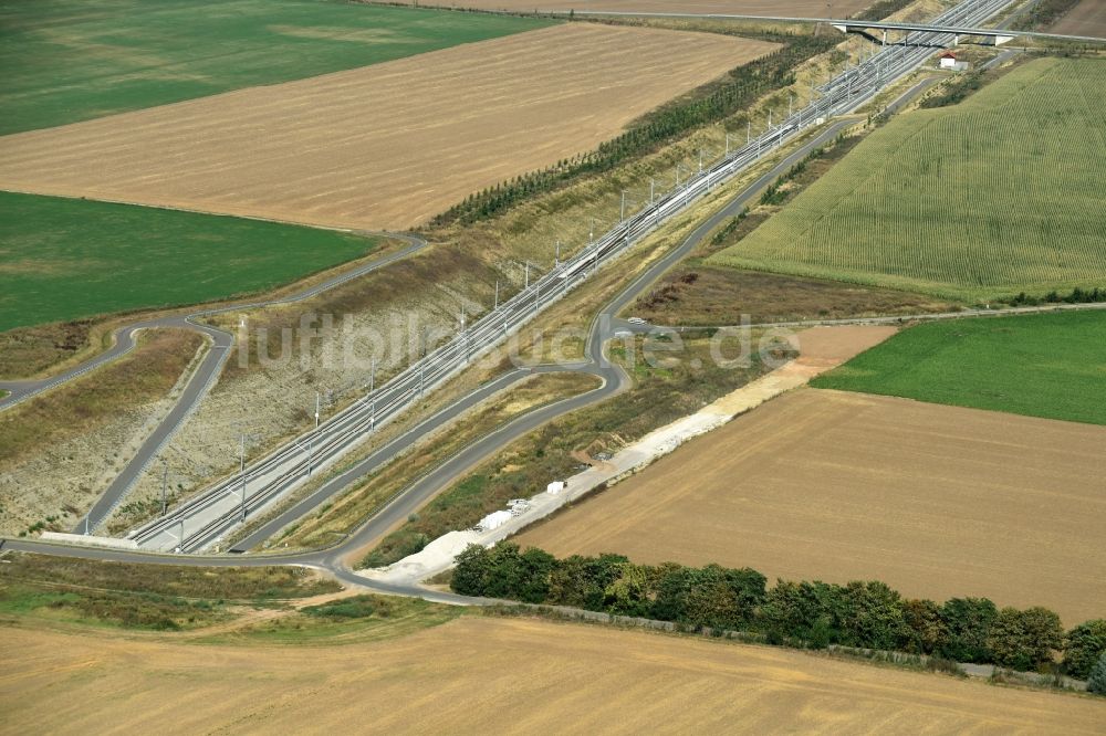 Steigra von oben - ICE Schienentunnel - Viadukt Osterberg- Tunnel der Deutschen Bahn in Steigra im Bundesland Sachsen-Anhalt