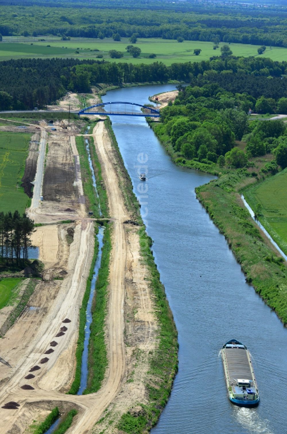 Luftaufnahme Ihleburg - Ihleburger Brücke über den Elbe-Havel-Kanal bei Ihleburg im Bundesland Sachsen-Anhalt