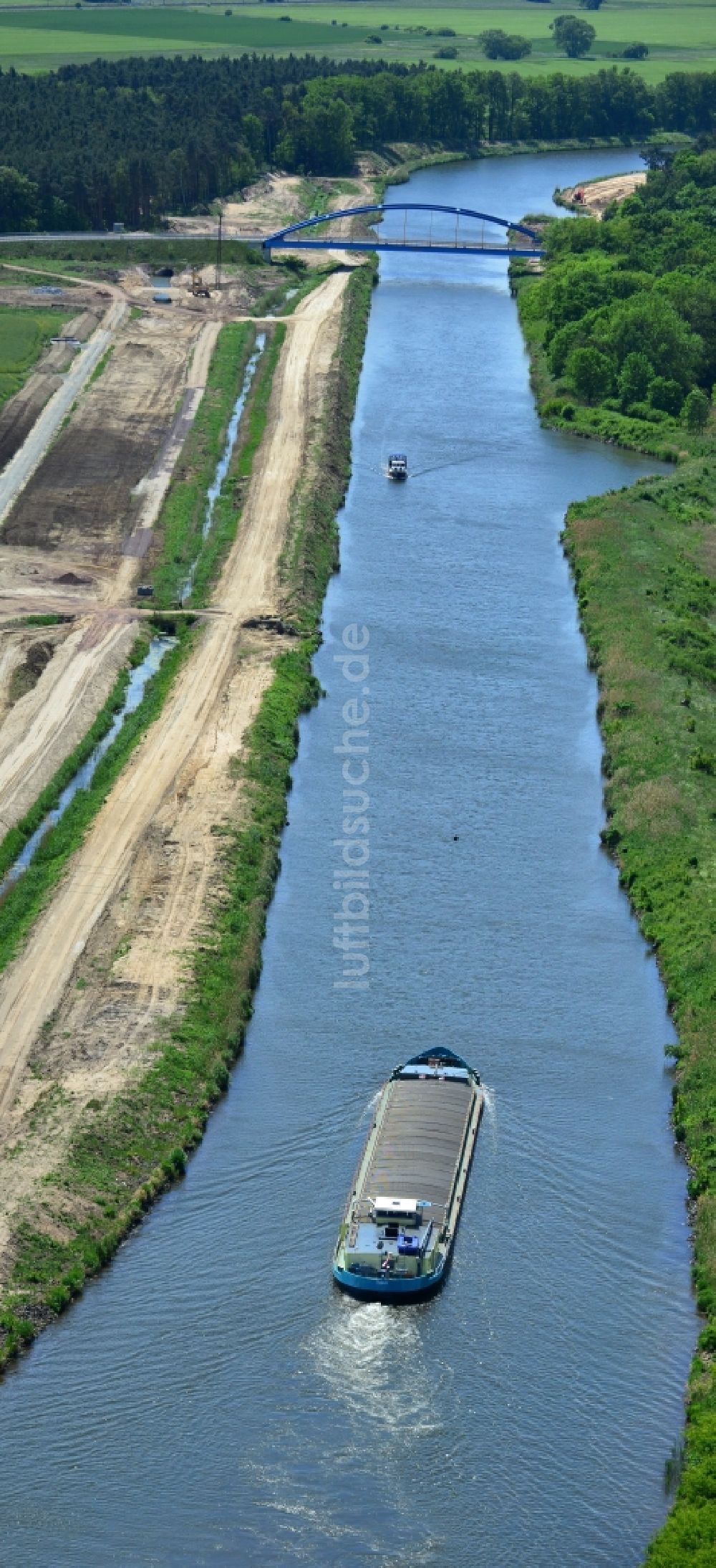 Ihleburg von oben - Ihleburger Brücke über den Elbe-Havel-Kanal bei Ihleburg im Bundesland Sachsen-Anhalt