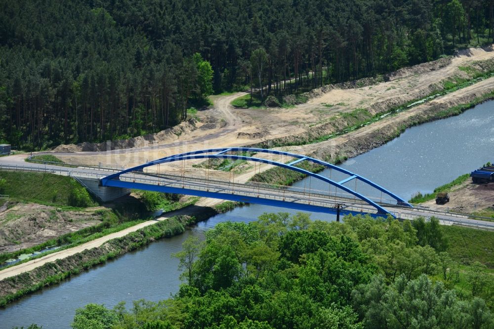 Luftaufnahme Ihleburg - Ihleburger Brücke über den Elbe-Havel-Kanal bei Ihleburg im Bundesland Sachsen-Anhalt