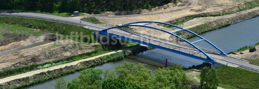 Ihleburg von oben - Ihleburger Brücke über den Elbe-Havel-Kanal bei Ihleburg im Bundesland Sachsen-Anhalt