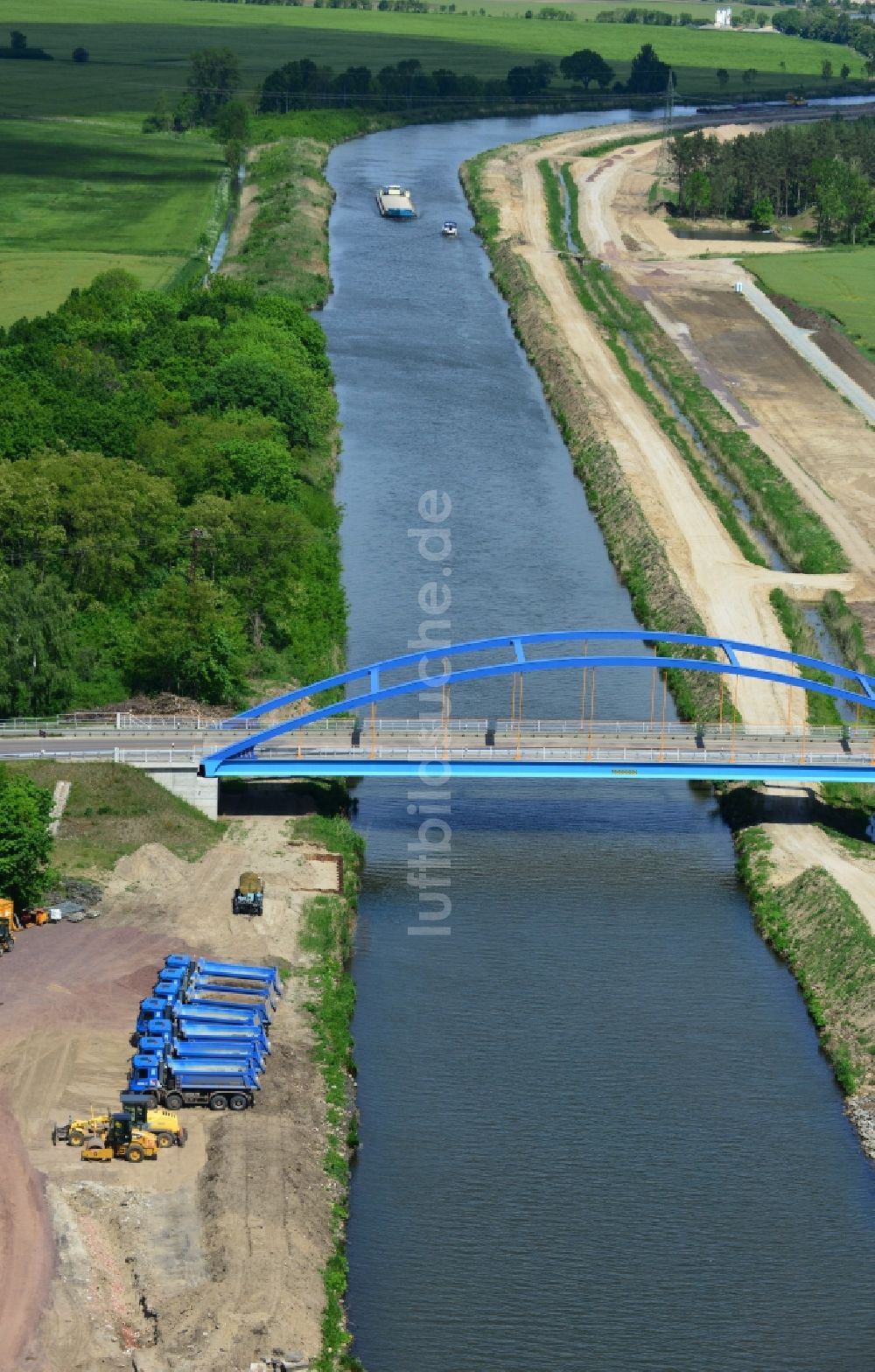 Luftaufnahme Ihleburg - Ihleburger Brücke über den Elbe-Havel-Kanal bei Ihleburg im Bundesland Sachsen-Anhalt