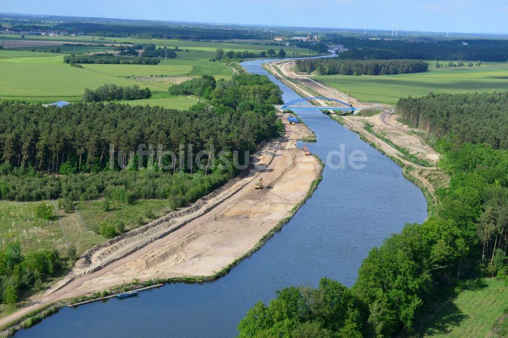 Ihleburg von oben - Ihleburger Brücke über den Elbe-Havel-Kanal bei Ihleburg im Bundesland Sachsen-Anhalt