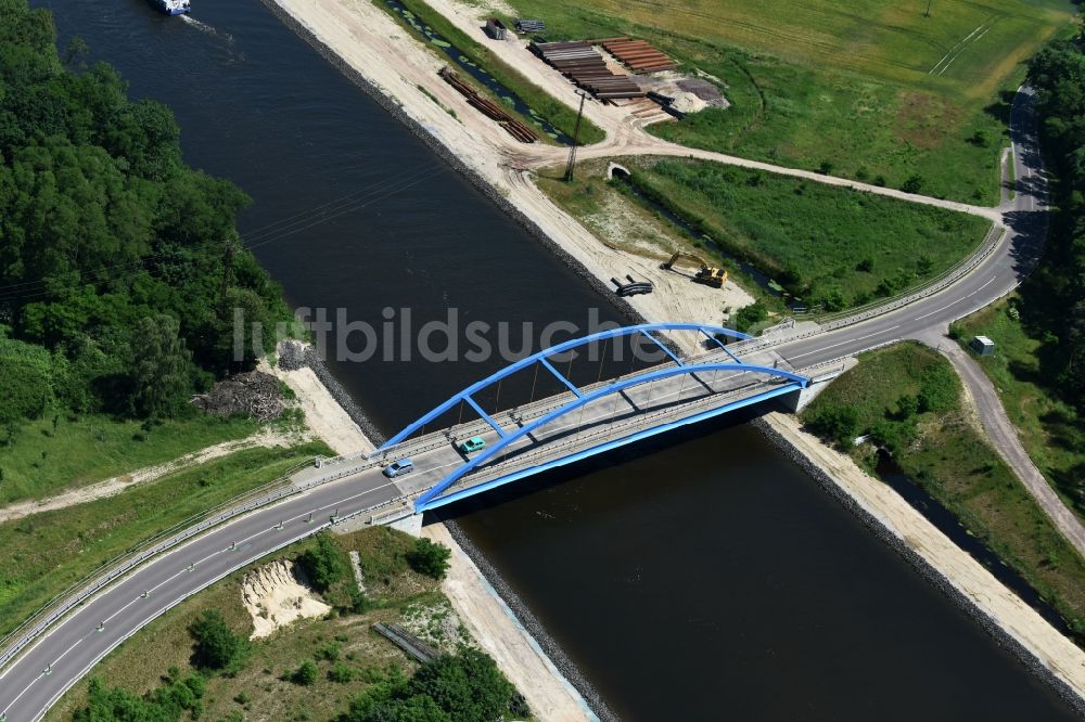 Luftaufnahme Ihleburg - Ihleburger Brücke über den Elbe-Havel-Kanal bei Ihleburg im Bundesland Sachsen-Anhalt