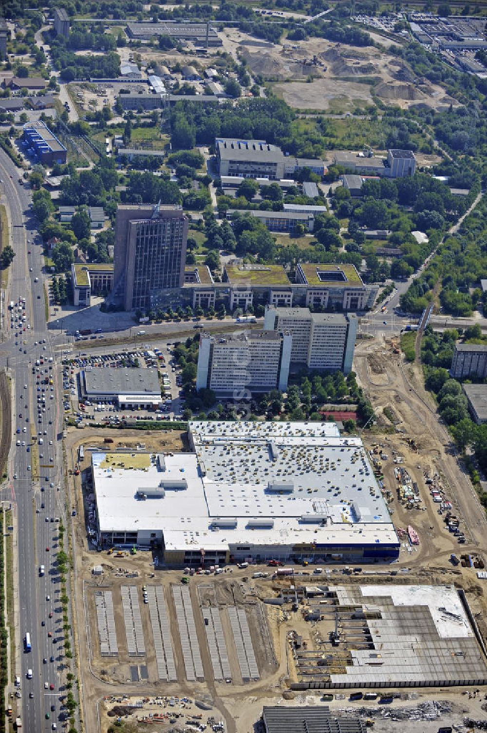 Berlin von oben - IKEA-Baustelle Berlin Lichtenberg